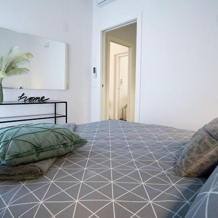 Splendido Dpto Con 2 Letti E 2 Bagni Ad Asti Italy Lejlighed Eksteriør billede
