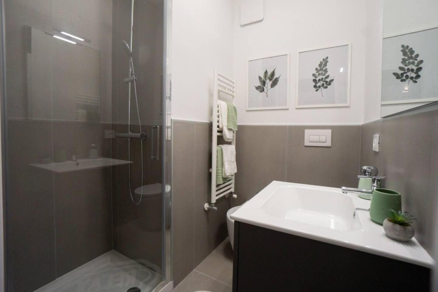 Splendido Dpto Con 2 Letti E 2 Bagni Ad Asti Italy Lejlighed Eksteriør billede