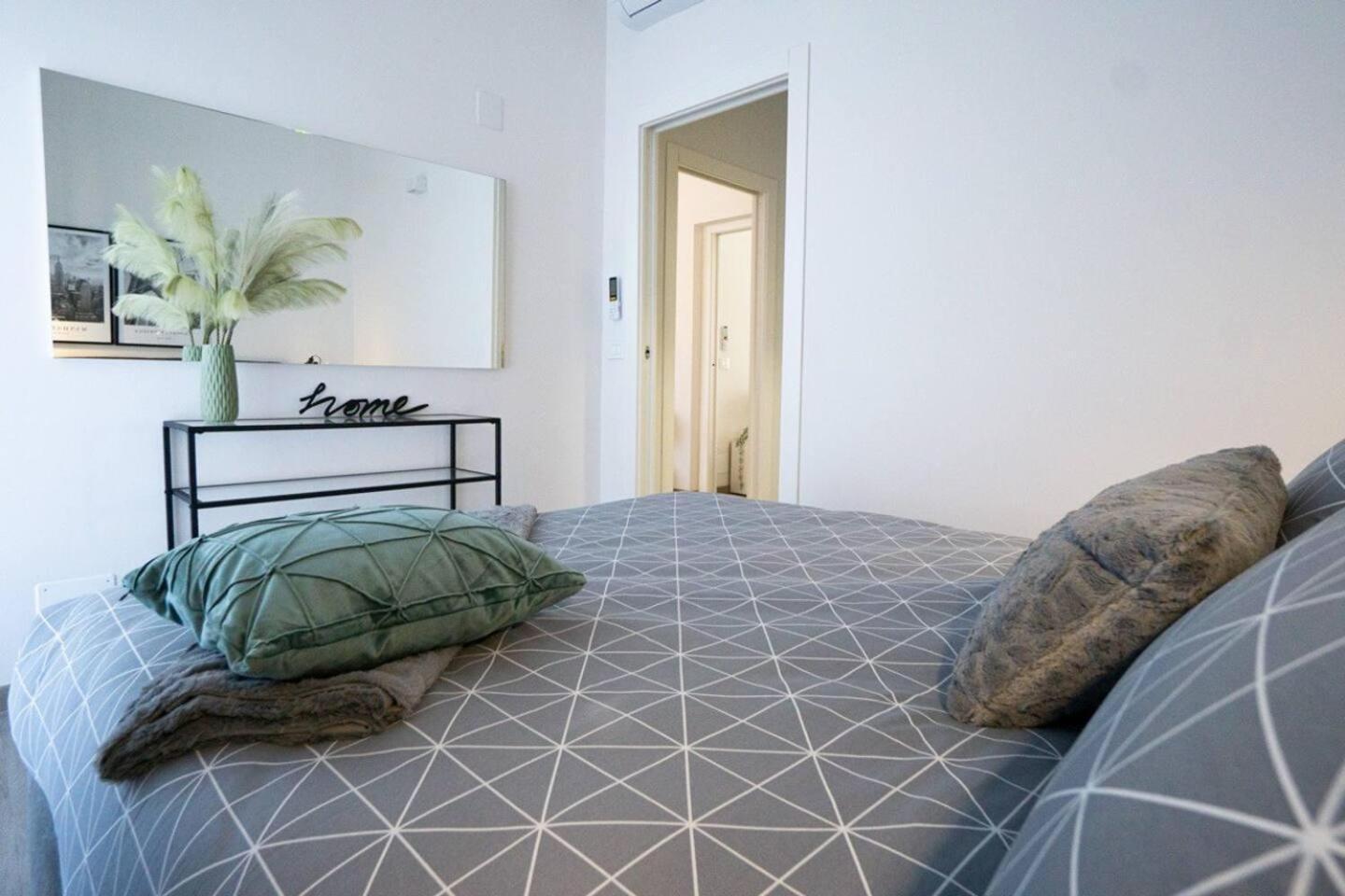 Splendido Dpto Con 2 Letti E 2 Bagni Ad Asti Italy Lejlighed Eksteriør billede